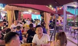 吃瓜咸陽網(wǎng)紅大表姐,吃瓜群眾的美食指南