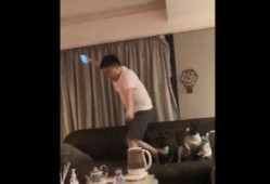 阿諾女朋友爆料視頻,女友親證甜蜜瞬間